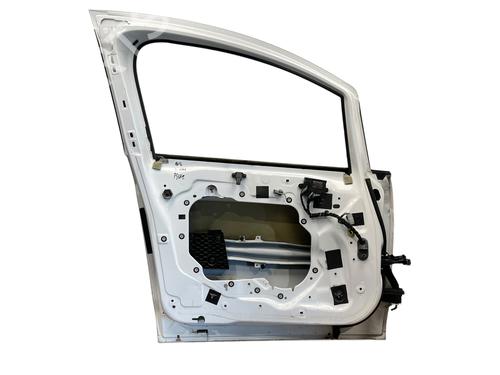 Used Left front door Left front door FORD B-MAX (JK) 1.0 EcoBoost (125 hp) 31811095 31811095