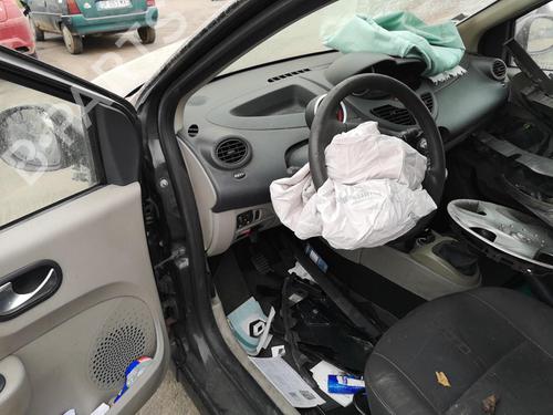 Front right seatbelt RENAULT TWINGO II (CN0_) 1.5 dCi 90 | BP25533893I25 - Image 10