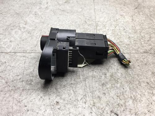 Licht Schakelaar SEAT CORDOBA (6L2) 1.4 TDI (70 hp) 31342134