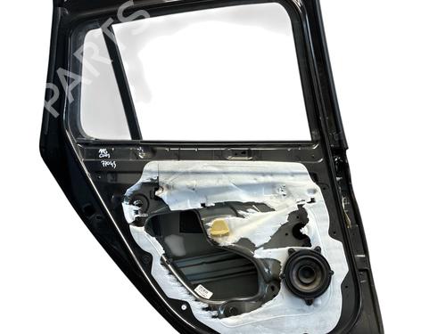Used Left rear door Left rear door 37005539 37005539