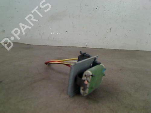 Used Heater resistor VW TRANSPORTER T4 Bus (70B, 70C, 7DB, 7DK, 70J, 70K, 7DC, 7DJ) 2.5 TDI (102 hp) 25560229