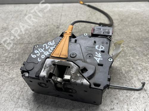 Front left lock OPEL CORSA E (X15) 1.4 (08, 68) | BP25572636C98 