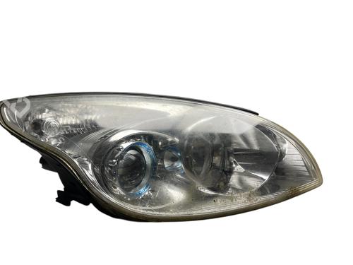 Używane Lampa przednia prawa HYUNDAI i30 Estate (FD) 1.6 CRDi (90 hp) 25532970
