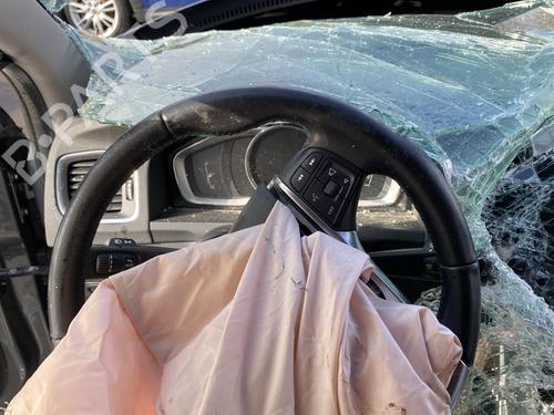 Alternator VOLVO V60 I (155) D2 | BP26492572M7  - Image 10