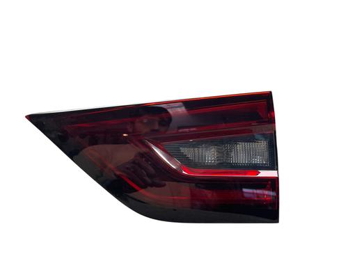 Used Right tailgate light NISSAN JUKE (F16_) DIG-T 117 (117 hp) 27609462