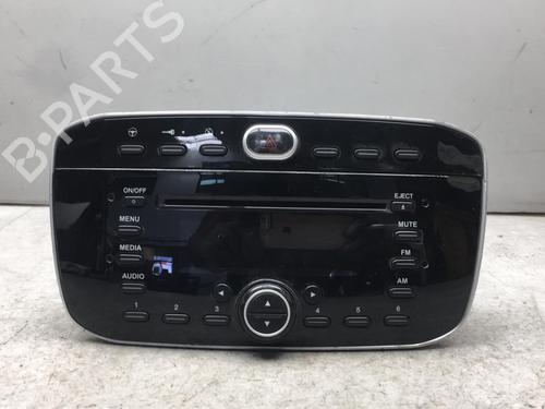 Used Radio ALFA ROMEO MITO (955_) 1.3 MultiJet (955AXP1A, 955AYC1A) (95 hp) 25577353