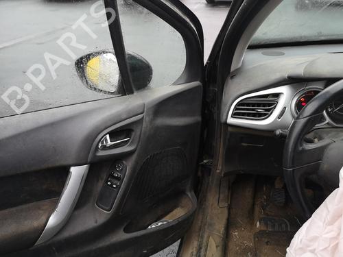 Front left lock CITROËN C3 II (SC_) 1.4 HDi 70 (SC8HZC, SC8HR0, SC8HP4) | BP25538683C98 - Image 24