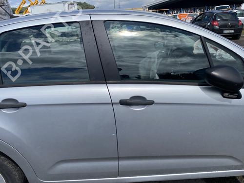 Left sun visor CITROËN C3 II (SC_) 1.4 HDi 70 (SC8HZC, SC8HR0, SC8HP4) | BP28201334I1 - Image 26