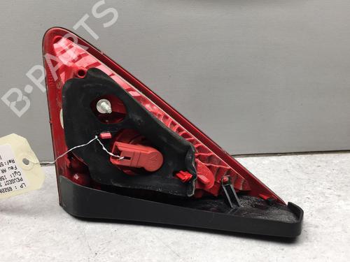Left tailgate light PEUGEOT 3008 I MPV (0U_) 1.6 HDi | BP25584984C79 