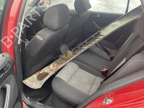 Sikkerhedssele-spænde VW GOLF IV (1J1) 1.9 TDI | BP25566418I32 