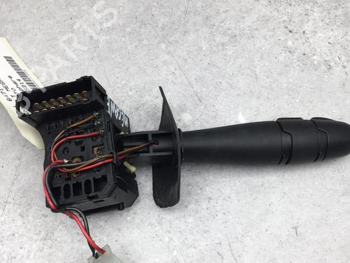 Used Switch RENAULT MEGANE I (BA0/1_) 1.9 dTi (BA08, BA0N) (98 hp) 25578540