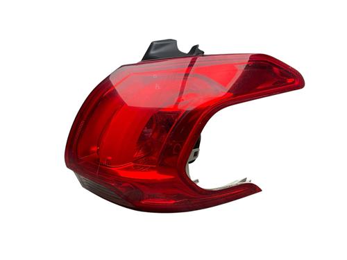 Used Right taillight Right taillight PEUGEOT 2008 I (CU_) 1.6 BlueHDi 120 (120 hp) 30778647 30778647