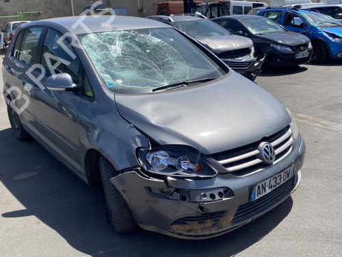 Headrest VW GOLF PLUS V (5M1, 521) 1.9 TDI | BP25532806I31 