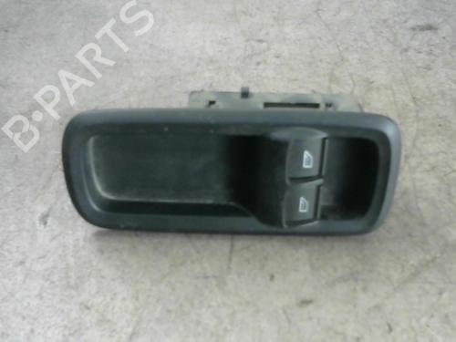 Interrupteur de vitre avant gauche FORD FIESTA VI (CB1, CCN) 1.6 TDCi (95 hp) 25532390