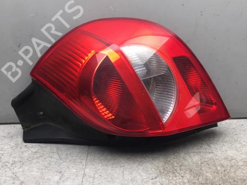 Used Right taillight RENAULT CLIO III (BR0/1, CR0/1) 1.5 dCi (BR17, CR17) (86 hp) 25571553