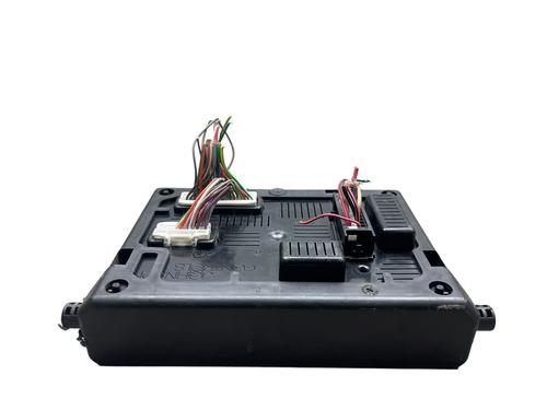 Used Fuse box RENAULT CLIO III (BR0/1, CR0/1) 1.6 16V GT (BR10, CR10) (128 hp) 32493814