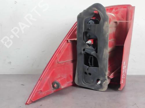 Used Left taillight PEUGEOT 1007 (KM_) 1.4 16V (88 hp) 25576878