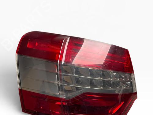 Left taillight CITROËN C5 III (RD_) 1.6 HDi 115 (RD9HRA, RD9HLA, RD9HL0) | BP39985680C34 - Image 3