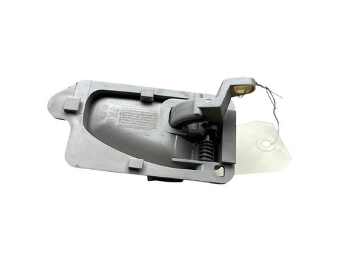 Used Front right interior door handle Front right interior door handle CITROËN XSARA PICASSO (N68) 2.0 HDi (90 hp) 29958912 29958912