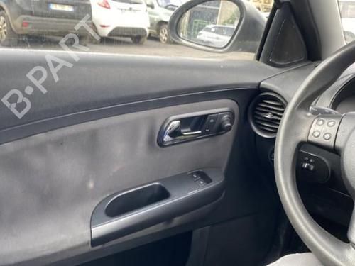 Højre forlygte SEAT IBIZA III (6L1) 1.9 SDI | BP25571910C29 