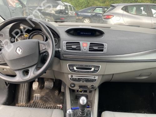 Switch RENAULT MEGANE III Hatchback (BZ0/1_, B3_) 1.5 dCi (BZ09, BZ0D, BZ1W, BZ29, BZ14) | BP27345466I30 - Image 9