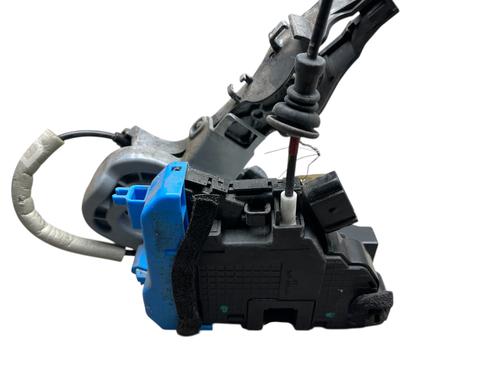 rear-left-lock-kia-ceed-sportswagon-jd-2012-2013-2014-2015-2016-2017-2018-27659206 main image