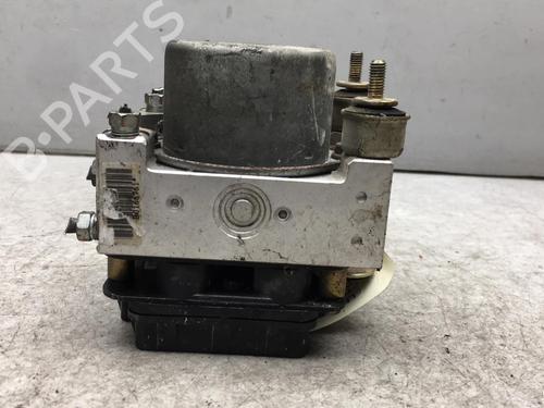 Used ABS pump TOYOTA YARIS (_P1_) 1.4 D-4D (NLP10_, NLP10R) (75 hp) 25571708