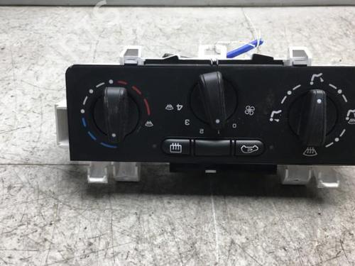 AC Styreenhet / Manøvreringsenhet CITROËN C3 I (FC_, FN_) 1.4 HDi (68 hp) 25570656