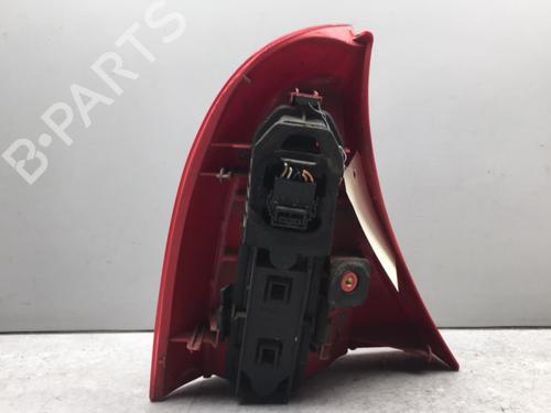 Used Right taillight Right taillight RENAULT CLIO II Hatchback Van (SB0/1/2_) 1.9 D (SB0R) (54 hp) 25520564 25520564