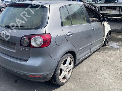 Rear bumper VW GOLF PLUS V (5M1, 521) 2.0 TDI 16V | BP25574045C8 