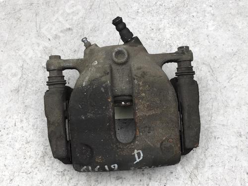 Used Right front brake caliper RENAULT KANGOO / GRAND KANGOO II (KW0/1_) 1.5 dCi 90 (KW05, KW08, KW0G, KW11) (90 hp) 25557602