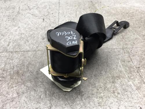 Høyre foran beltestrammer PEUGEOT 206 Hatchback (2A/C) 1.4 i | BP25529007C88 