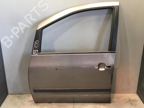 Used Left front door Left front door 25556270 25556270