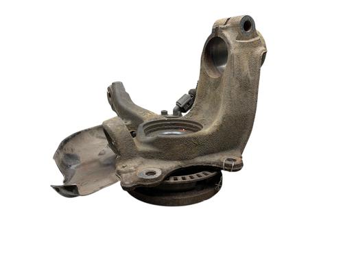 Left front steering knuckle VW BORA I (1J2) 2.3 V5 | BP25581257M25