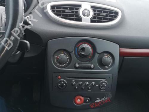 Left front fenders RENAULT CLIO III (BR0/1, CR0/1) 1.5 dCi (C/BR0G, C/BR1G) | BP27589048C41