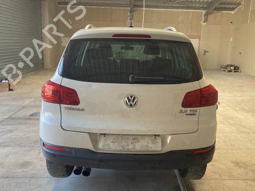 Left tailgate light VW TIGUAN (5N_) 2.0 TDI | BP29918138C79  - Image 15