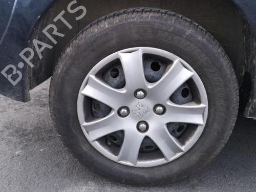 Right taillight PEUGEOT 206+ (2L_, 2M_) 1.4 HDi eco 70 | BP25532476C35 