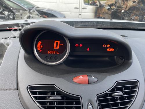 Right tailgate light RENAULT TWINGO II (CN0_) 1.2 16V (CN04, CN0B) | BP25528406C80 
