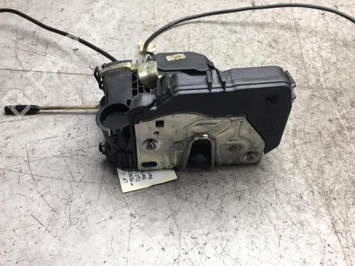 Front right lock MERCEDES-BENZ C-CLASS (W203) C 220 CDI (203.006) | BP25576440C97 