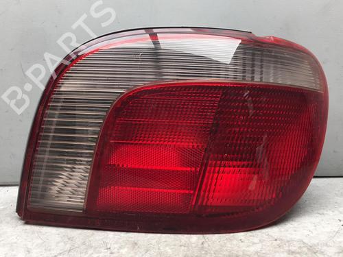 right-taillight-toyota-yaris-_p1_-1999-2000-2001-2002-2003-2004-2005-25514498 main image