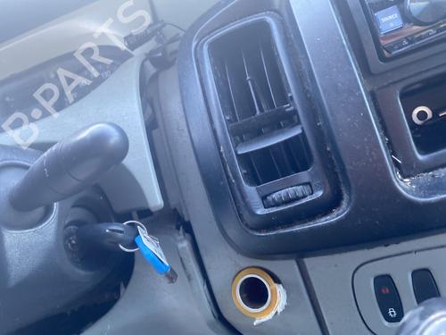 Forskærm Højre RENAULT TRAFIC II Van (FL) 2.0 dCi 90 (FL0H, FL00, FL01, FL0M, FL0P, FL0S) | BP37714246C42 - Image 8