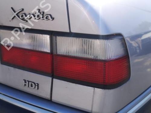 Left taillight CITROËN XANTIA (X1_, X2_) 2.0 HDI 90 | BP25523759C34 
