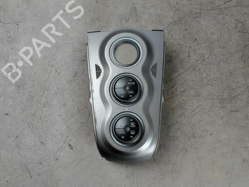 Commande Chauffage TOYOTA YARIS (_P9_) 1.4 D-4D (NLP90_, NLP90R) (90 hp) 25519827