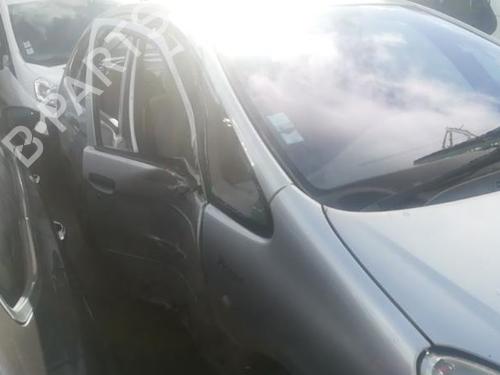 Front left lock CITROËN XSARA PICASSO (N68) 2.0 HDi | BP25584193C98 
