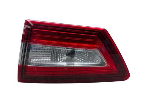 right-tailgate-light-renault-clio-iv-bh_-2012-2013-2014-2015-2016-2017-2018-2019-2020-2021-25504608 main image