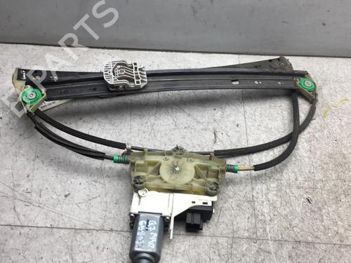 Rudehejsemekanisme Højre bagtil AUDI Q7 (4LB) 3.0 TDI quattro (233 hp) 25522045
