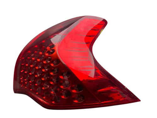 Lampa tylna prawa PEUGEOT 3008 I MPV (0U_) 2.0 HDi 150 / BlueHDi 150 | BP29973797C35 