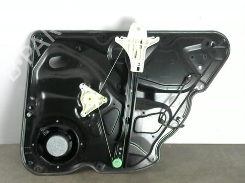 Rudehejsemekanisme venstre bagtil VW PASSAT B6 (3C2) 2.0 TDI (140 hp) 25584081