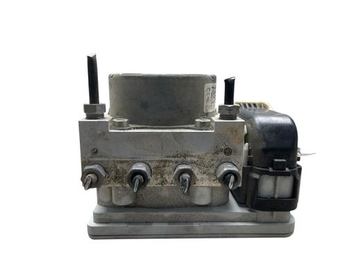 Used ABS pump ABS pump CITROËN C3 II (SC_) 1.4 HDi 70 (SC8HZC, SC8HR0, SC8HP4) (68 hp) 26686448 26686448