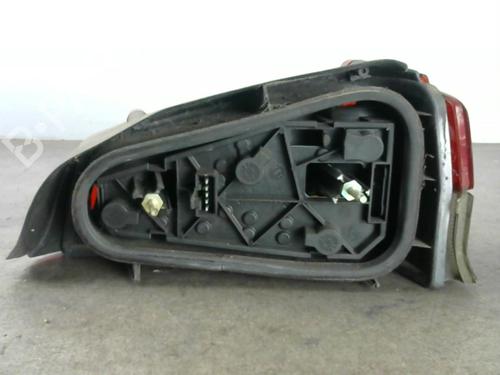 Used Left taillight PEUGEOT 106 I (1A, 1C) 1.0 (50 hp) 25515658